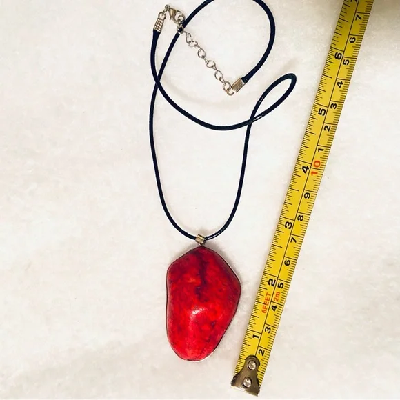 Vibrant Red Turquoise Gemstone Pendant Necklace - Picture 3 of 4